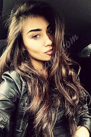 Карина, метро Текстильщики