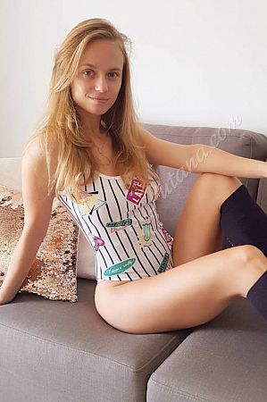 света, метро Варшавская