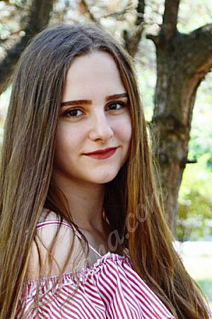 Алла, метро Ломоносовский проспект