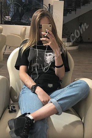 Кристи, метро Кутузовская Кристи, метро Кутузовская