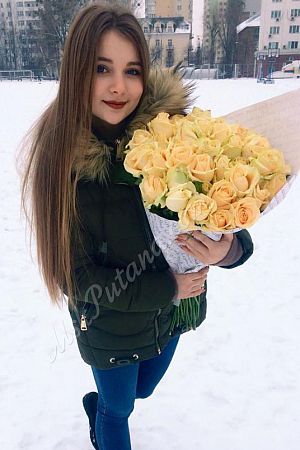 Лариса, метро Нахимовский проспект Лариса, метро Нахимовский проспект