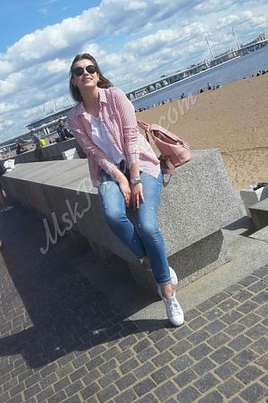 Анна, метро Чертановская