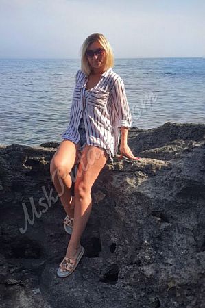 Маргарита, метро Менделеевская Маргарита, метро Менделеевская